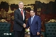 PM calls for U S firm’s cooperation in developing LNG hub in Vietnam